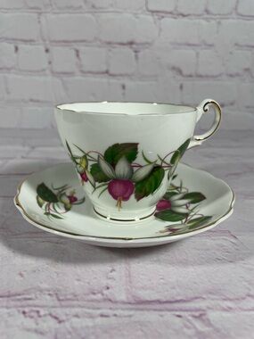 Vintage Regency Fuchsia Floral Gold Trim Fine Bone China Teacup and Saucer Set